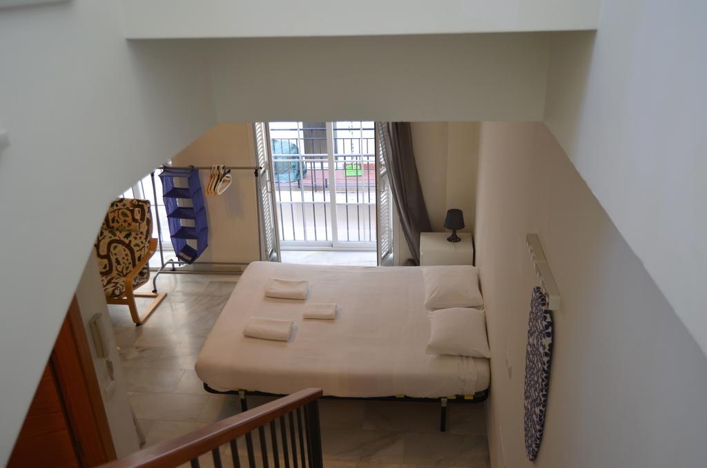 Apartamentos Canasteros Малага Екстериор снимка