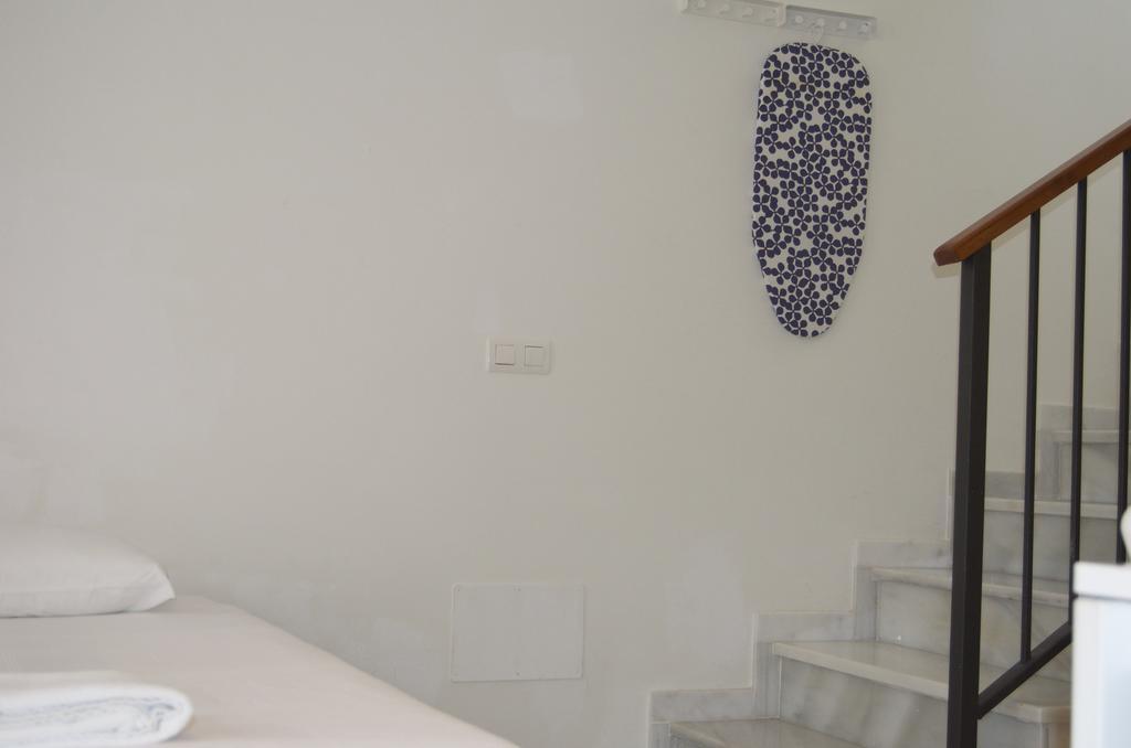 Apartamentos Canasteros Малага Стая снимка