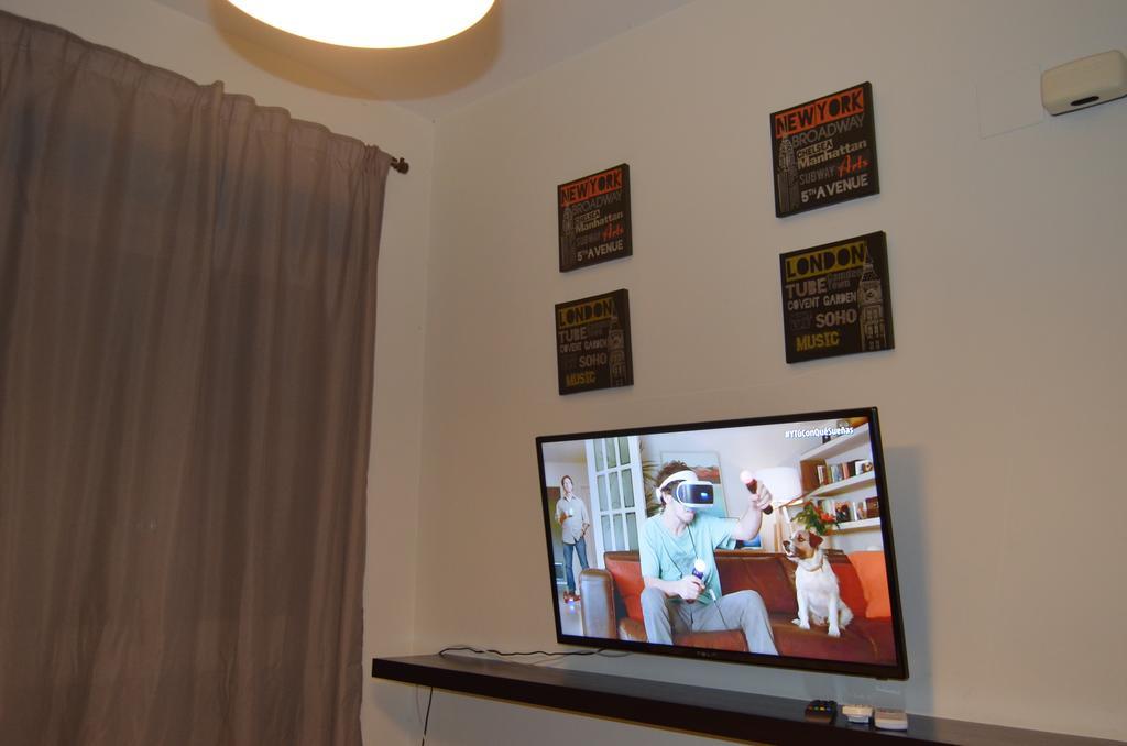 Apartamentos Canasteros Малага Стая снимка